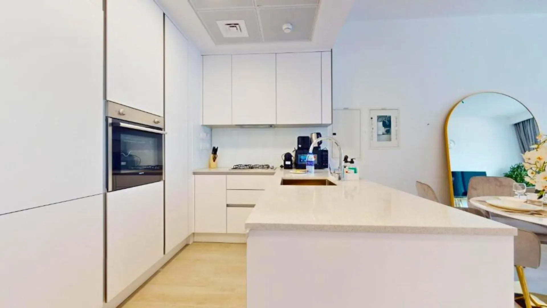 Trps - Luma 22, Jumeirah Village Circle - Chic 1Br Modern Sanctuary Dubai Apartment